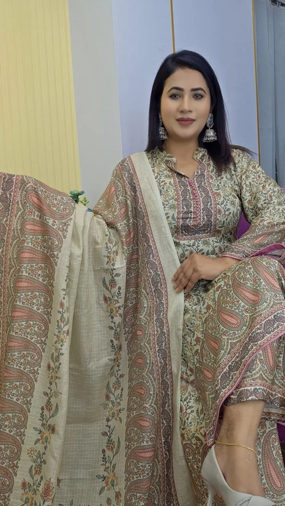 Unstitched Three Piece Muslin Cotton Salwar Kameez for Women in Bangladesh
